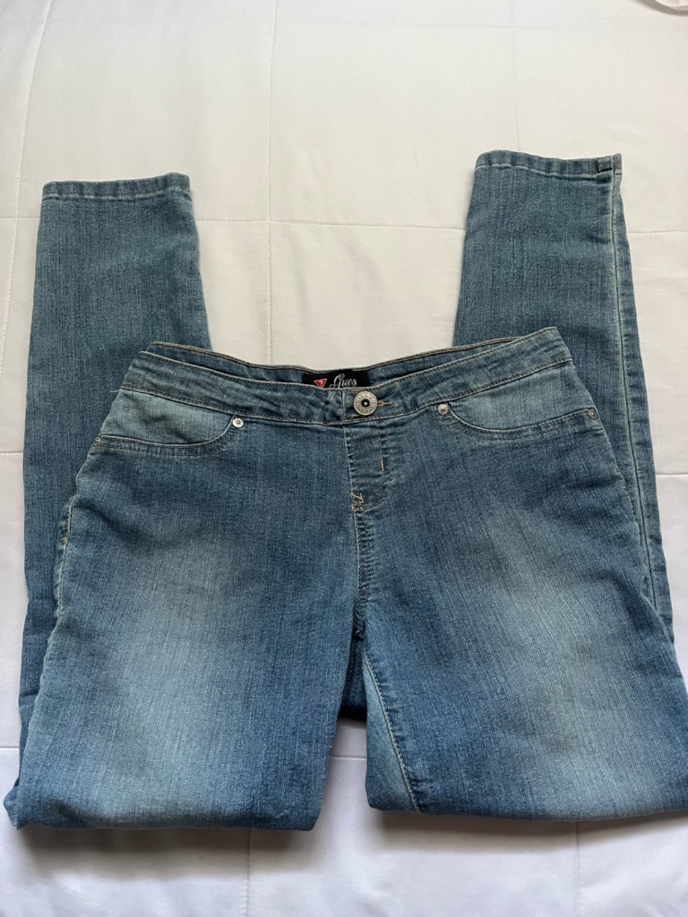 Guess Women’s Medium Blue Skinny Jegging